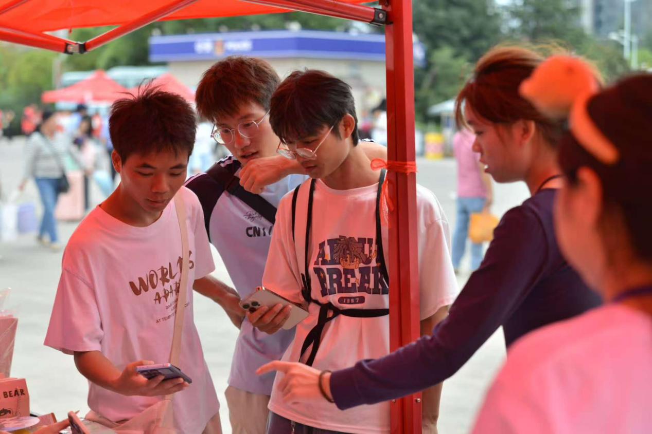 说明: b317133c7781962abc7d0468b3945e36